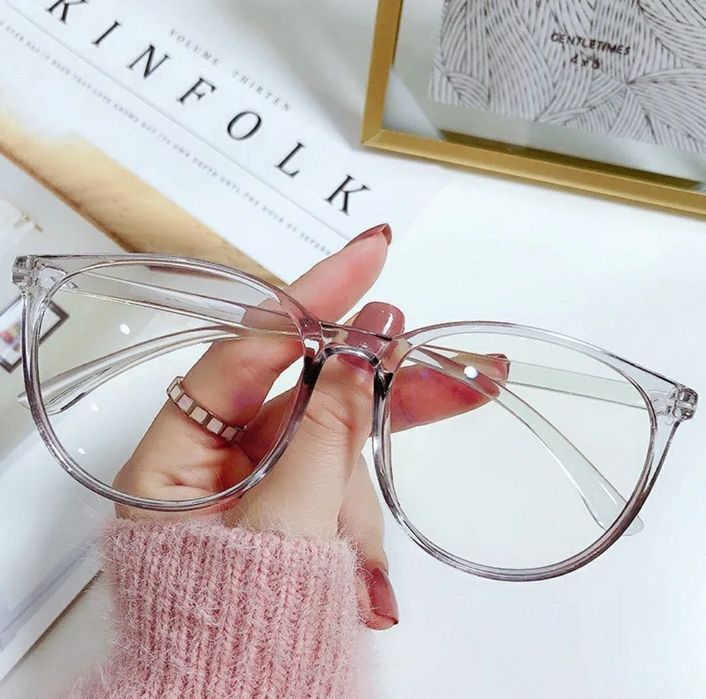 Окуляри з захистом від ультрафіолету для роботи за комп'ютером, імідже