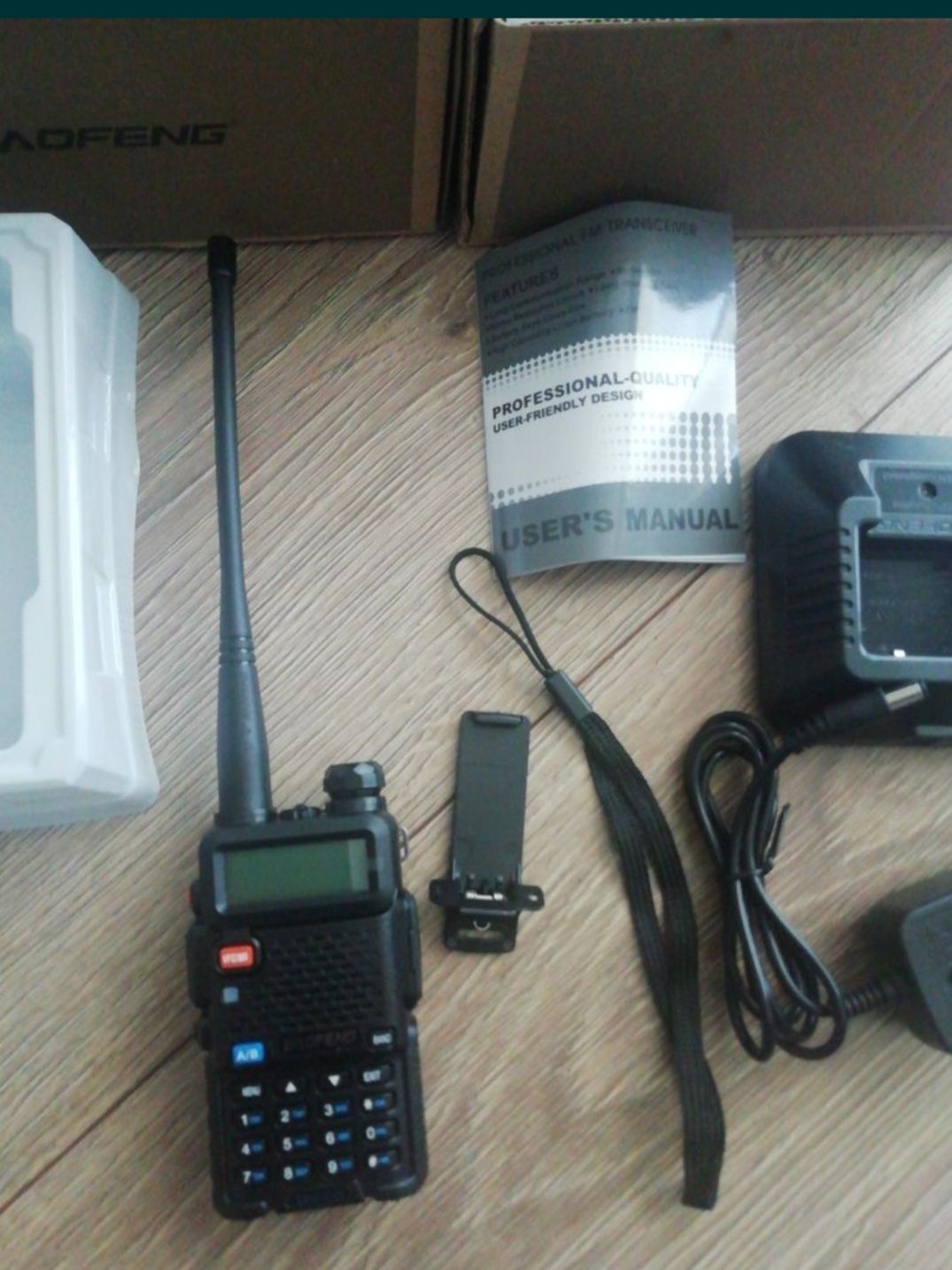 Krótkofalówka radiotelefon boafeng UV-5R Nowa