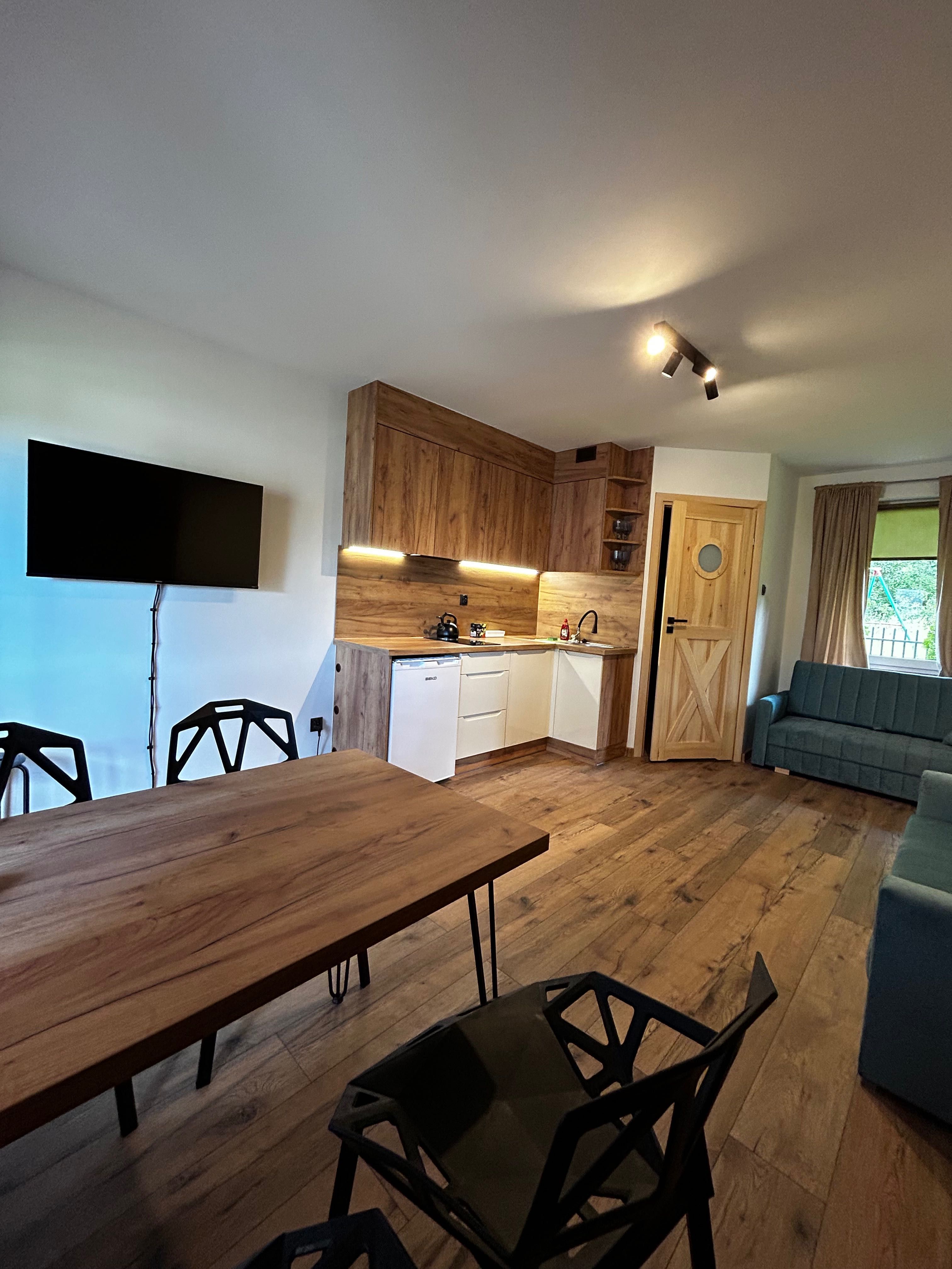 Pokoje studio/Apartament nad morzem Sianożęty (Ustronie Morskie 2 km)