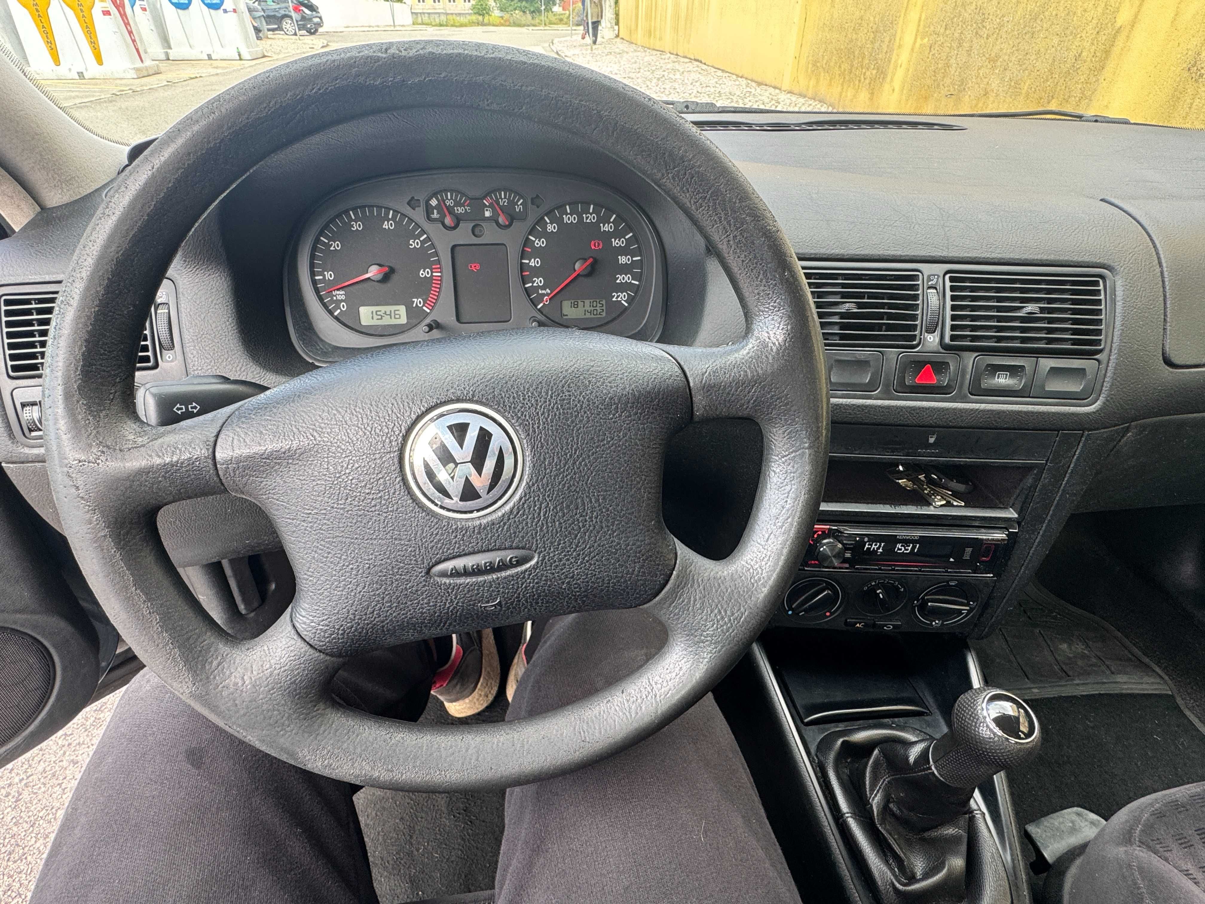 VW Golf 1.4 Variant 03/2002