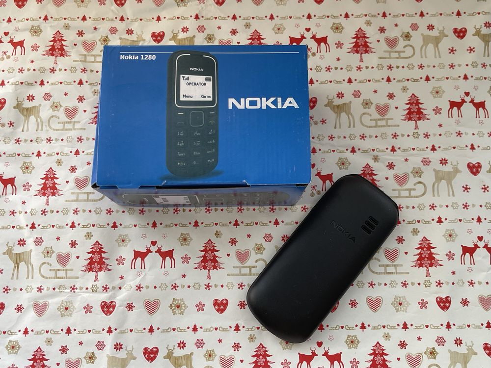 Кнопковий мобільний телефон Nokia 1280 / 1600 /5130