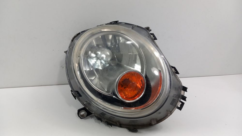 Mini Cooper R56 Lampa Przód Prawa