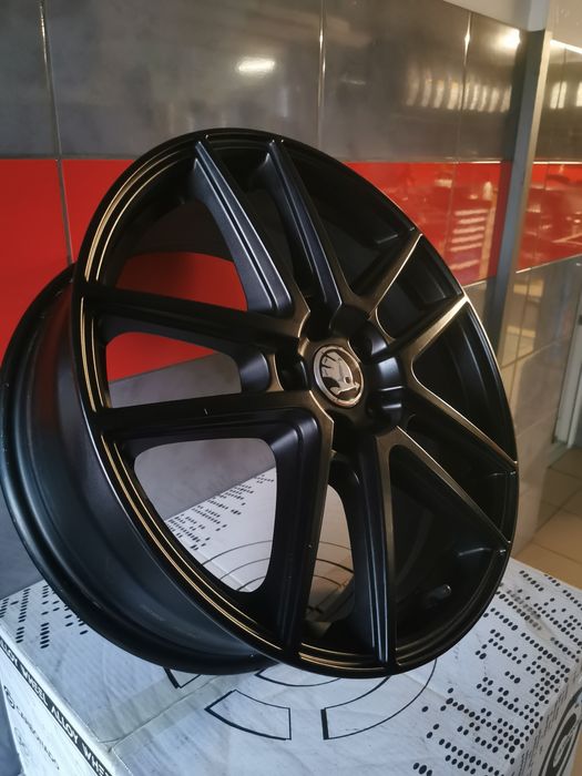 Felgi 18" 5x112 Skoda Octavia Karoq Superb Audi A3 A4 A6 Q3 VW Golf