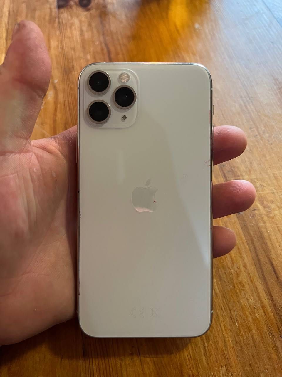 iPhone 11 Pro 64 ГБ