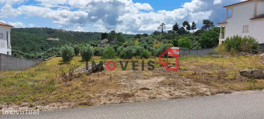 Terreno para construção com vista desafogada!