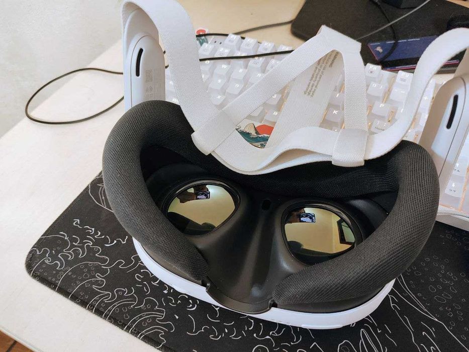 Продам VR окуляри Quest 3 512 GB