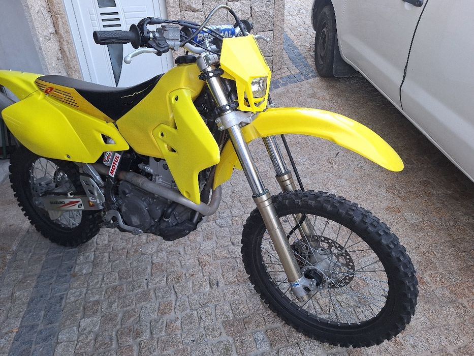 Suzuki DRZ 400 E