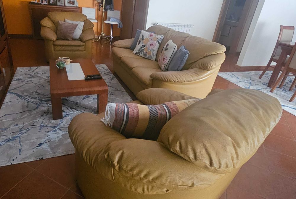 Conjunto de sofás