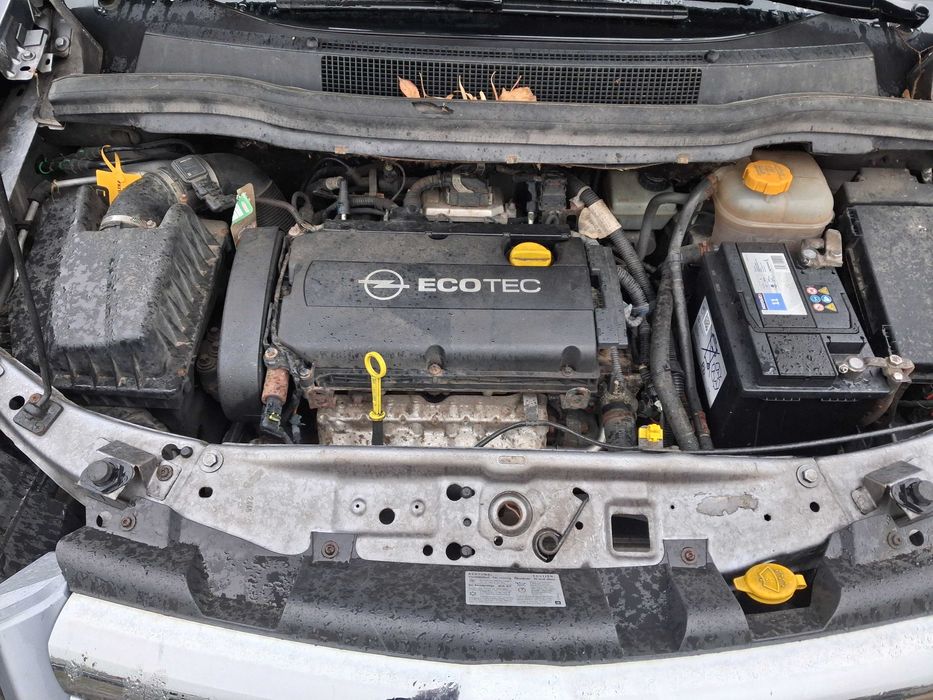 Opel zefira b 1.8 16V Z18XER silnik