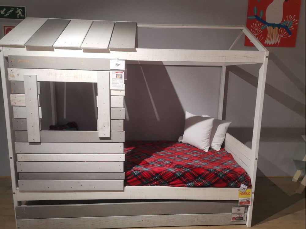 Vendo cama como nova