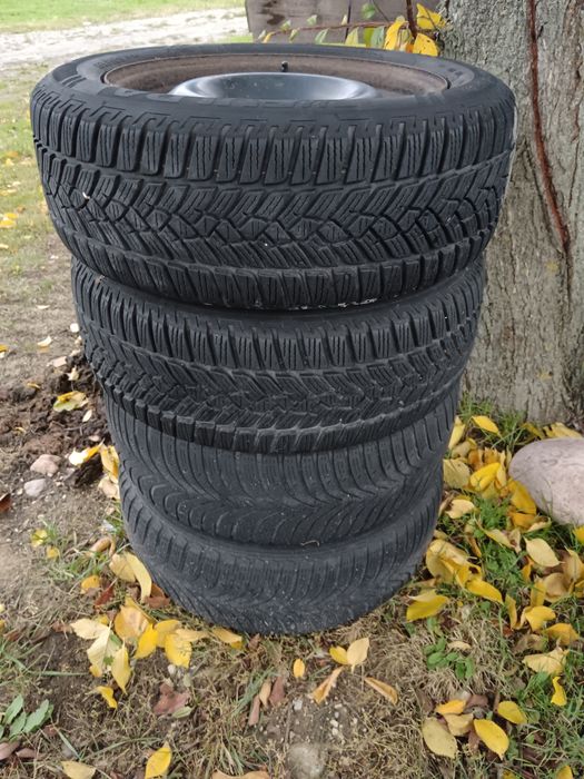 Felgi stalowe z oponami zimowymi Opel GM 16 "