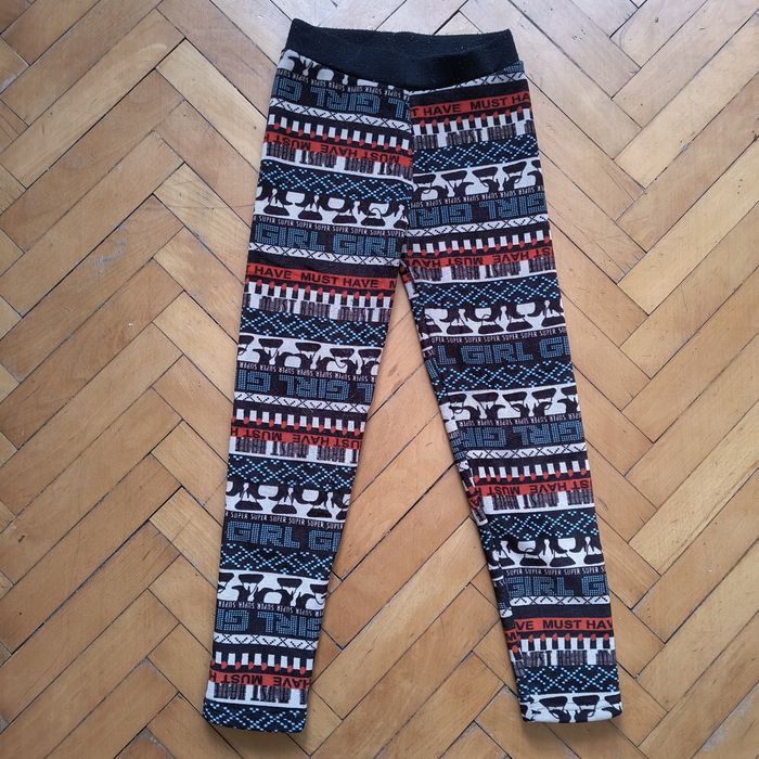 Ocieplane spodnie legginsy rozmiar 146