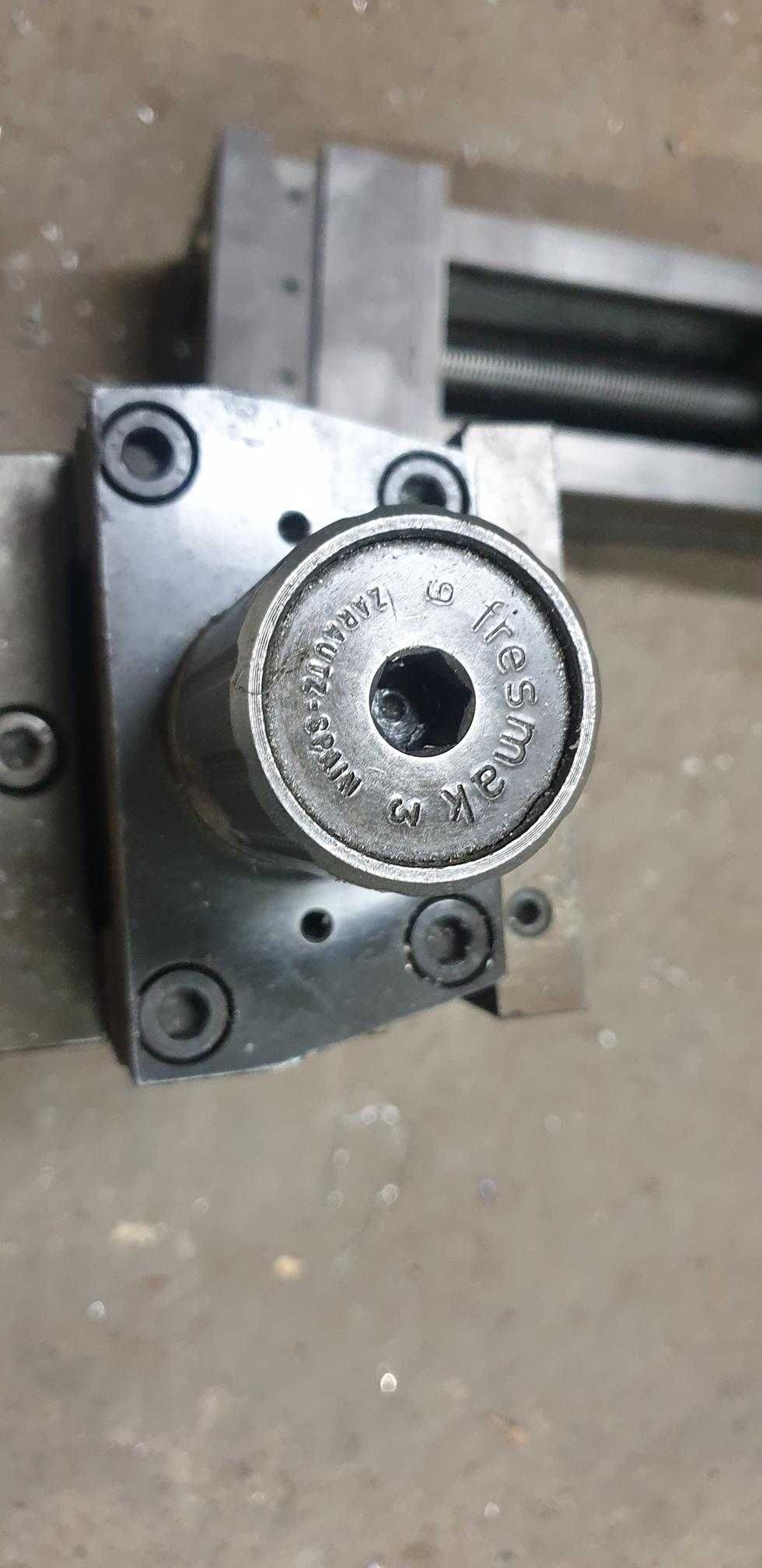 imadło hydrauliczne warsztatowe do frezarek lignum