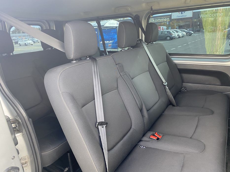 Renault Trafic 3, 9 osobowy