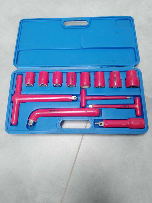 Набор электромонтажных головок