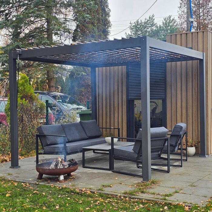 Pergola wraz z wypoczynkiem
