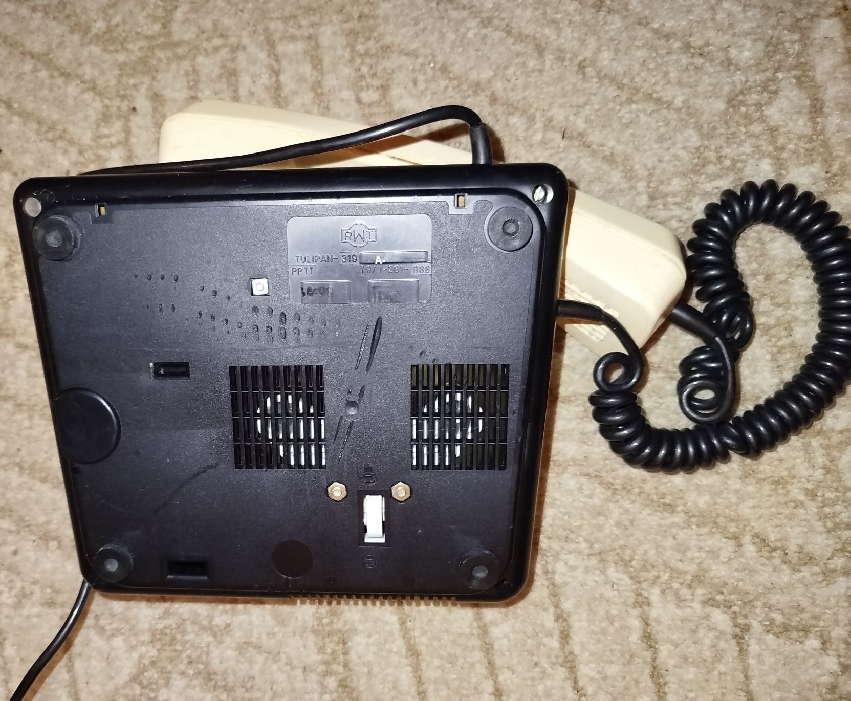 Telefon stacjonarny Tulipan