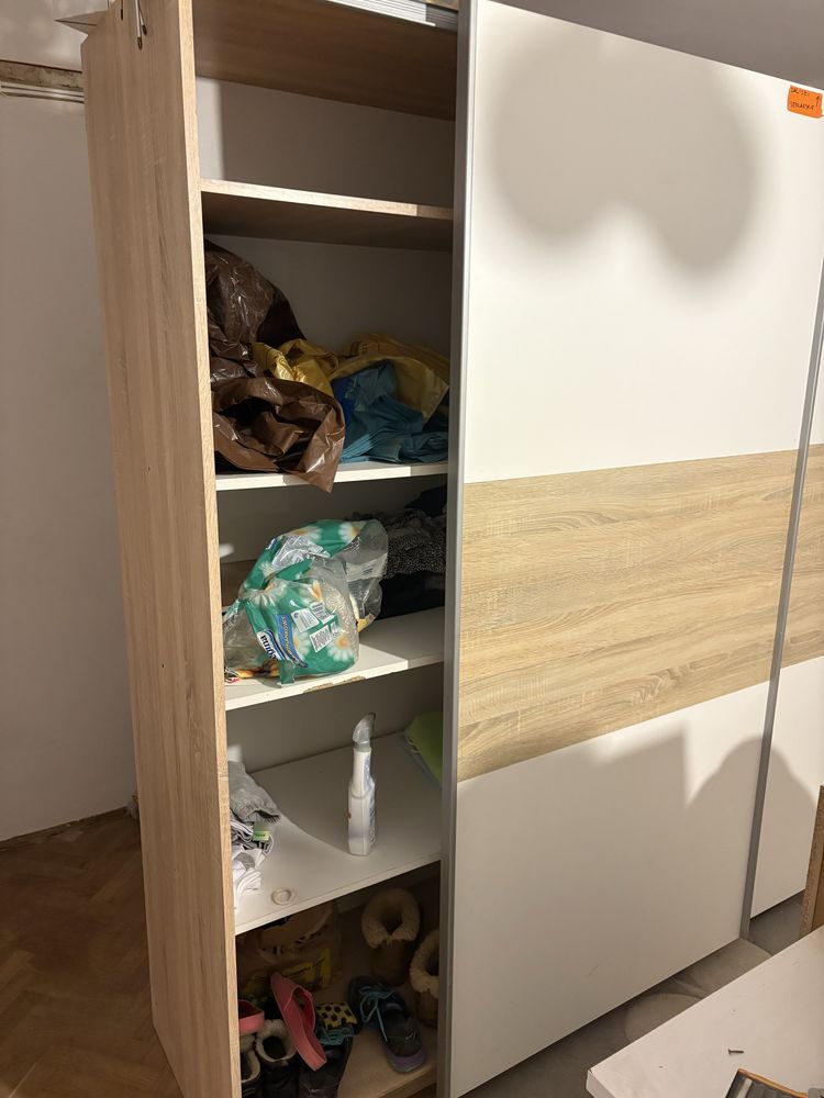 Rezerwacja Sprzedam szafe Ikea