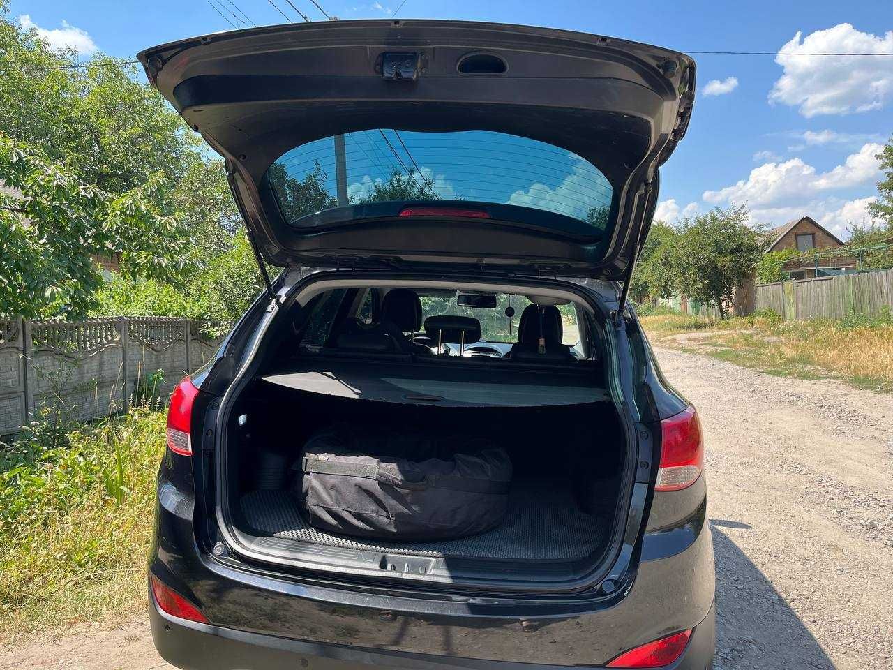 Продаю Hyundai ix35 - 4WD, комплектація максимальна