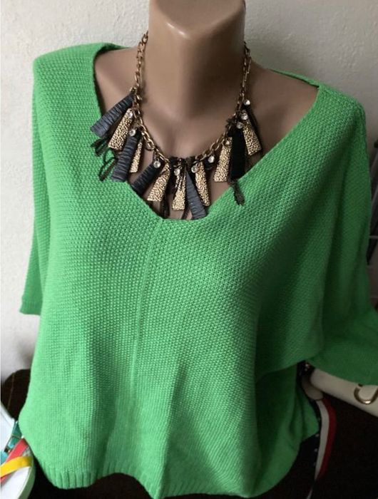 Гарний светр в'язка рукав 3/4