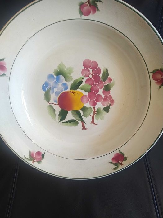 Antigo prato, pratão, (37 cm), da extinta Fábrica Cesol. Anos 60.