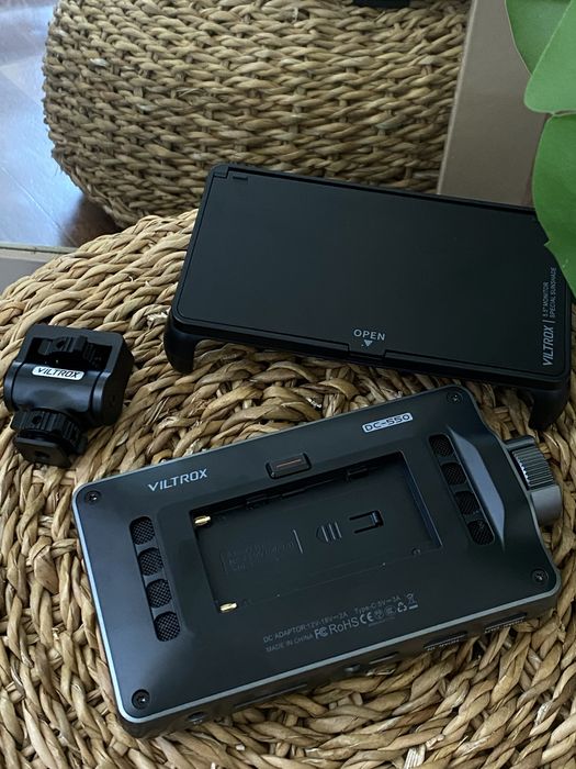 Накамерний монітор Viltrox DC-550  1200nit 4K 3DLUT