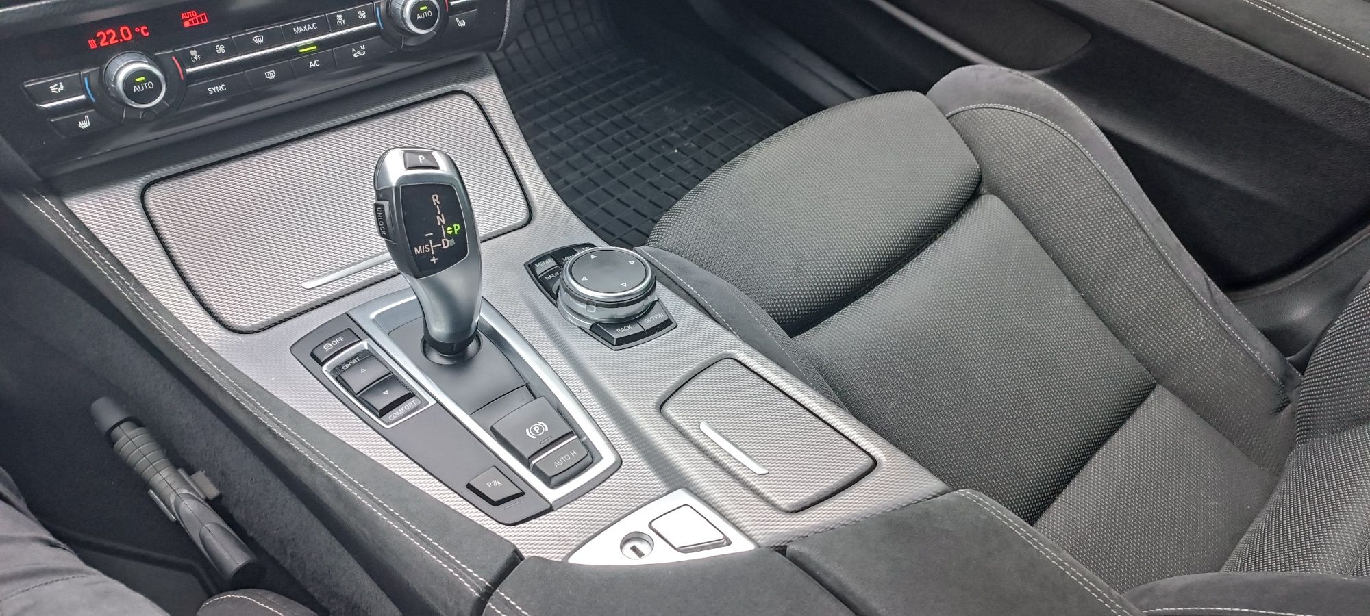 BMW F11 520D 190 cv pack M 2015