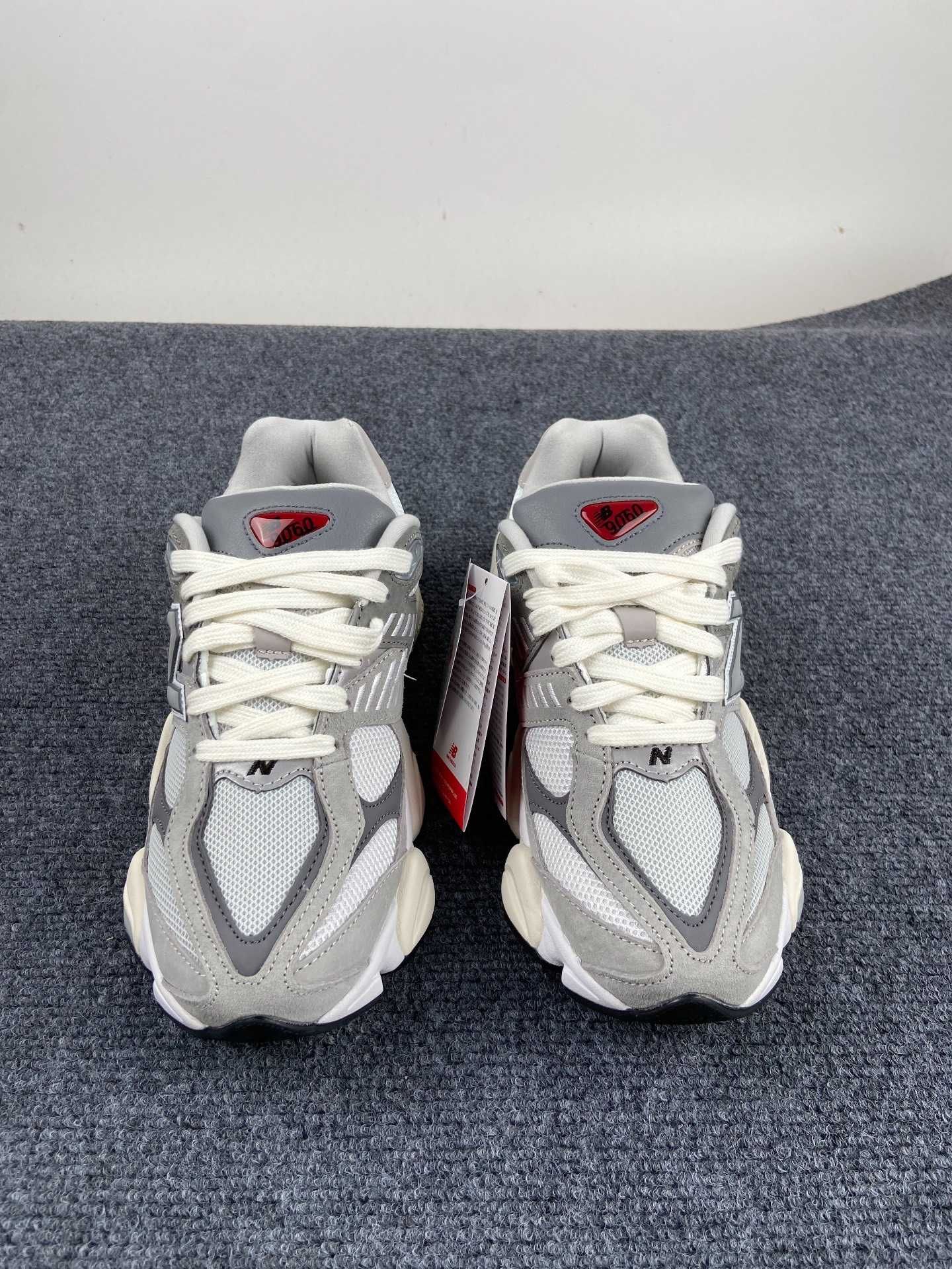 nowy/NewBalance9060U9060GRYSzary unisexTrampki r.44