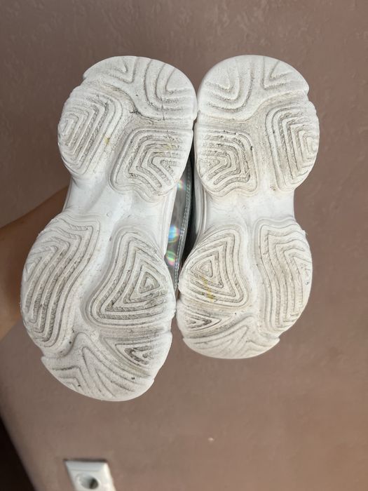 Дитячі білі кросівки детские кроссовки