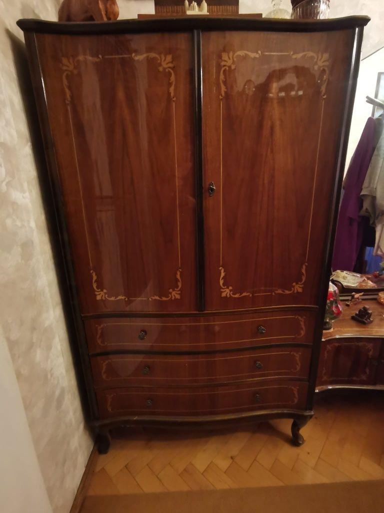 Komoda  z litego drewna gięte połysk, wzór