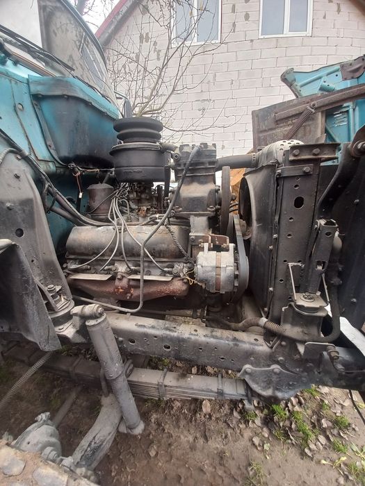 Двигун ЗИЛ 130 ЗІЛ 131 бензин мотор