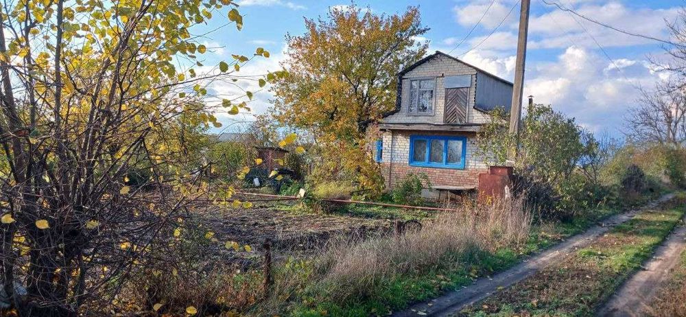 Дача поблизу Звенигородки приватизована будинок, 10 сот.