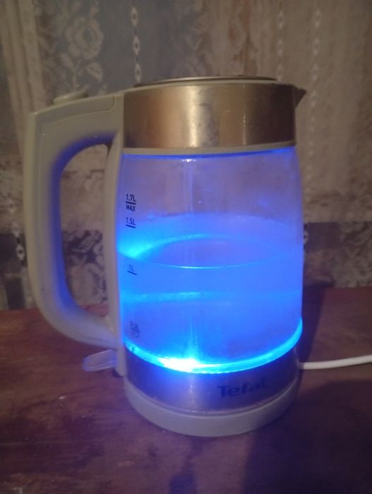 Tefal Електрочайник KI605B30