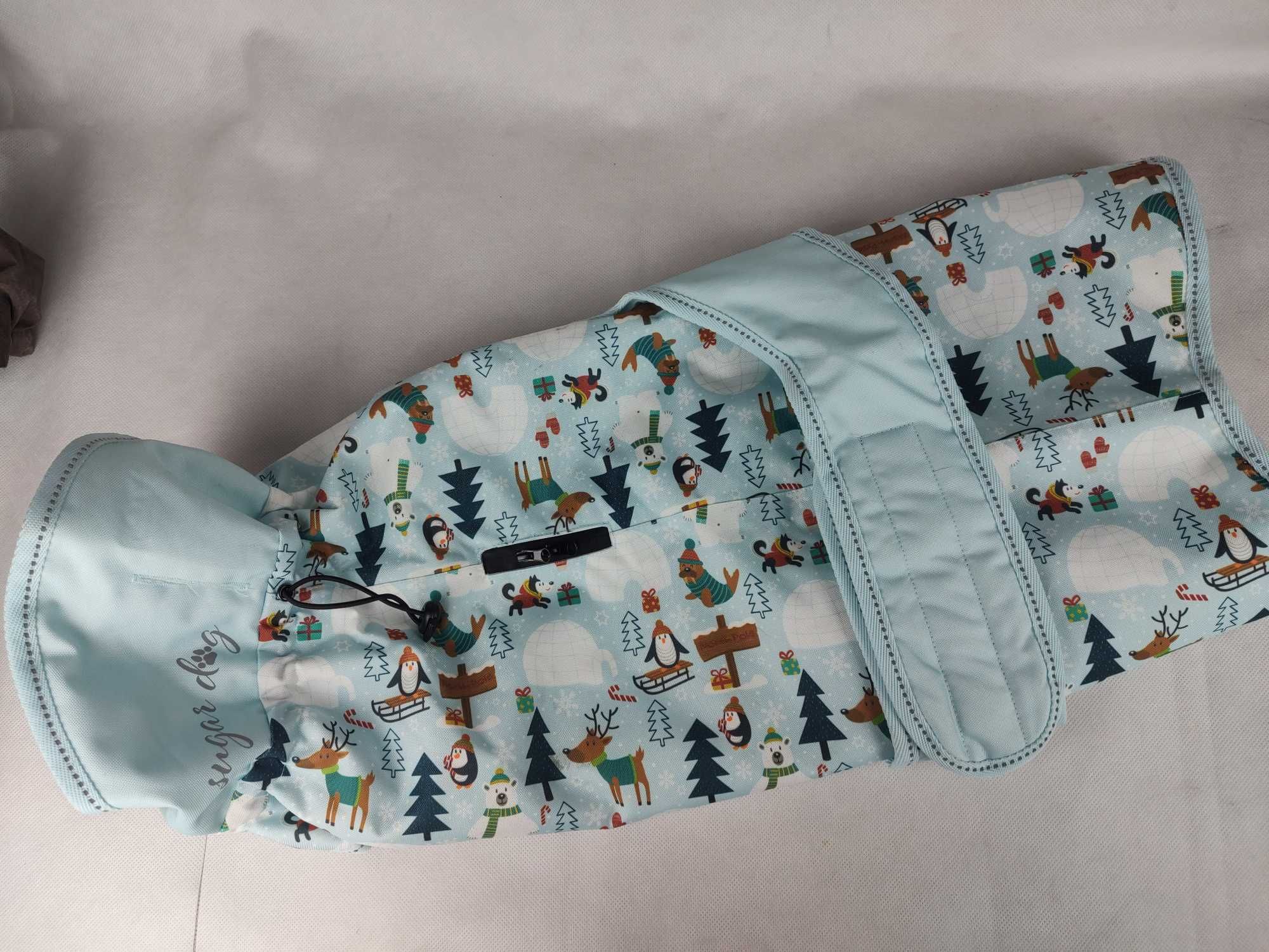 Derka, Zimowe ubranko dla psa Candy Cane, 120 g XL 57 cm