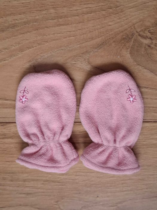 Rękawice niemowlęce dla dziewczynki