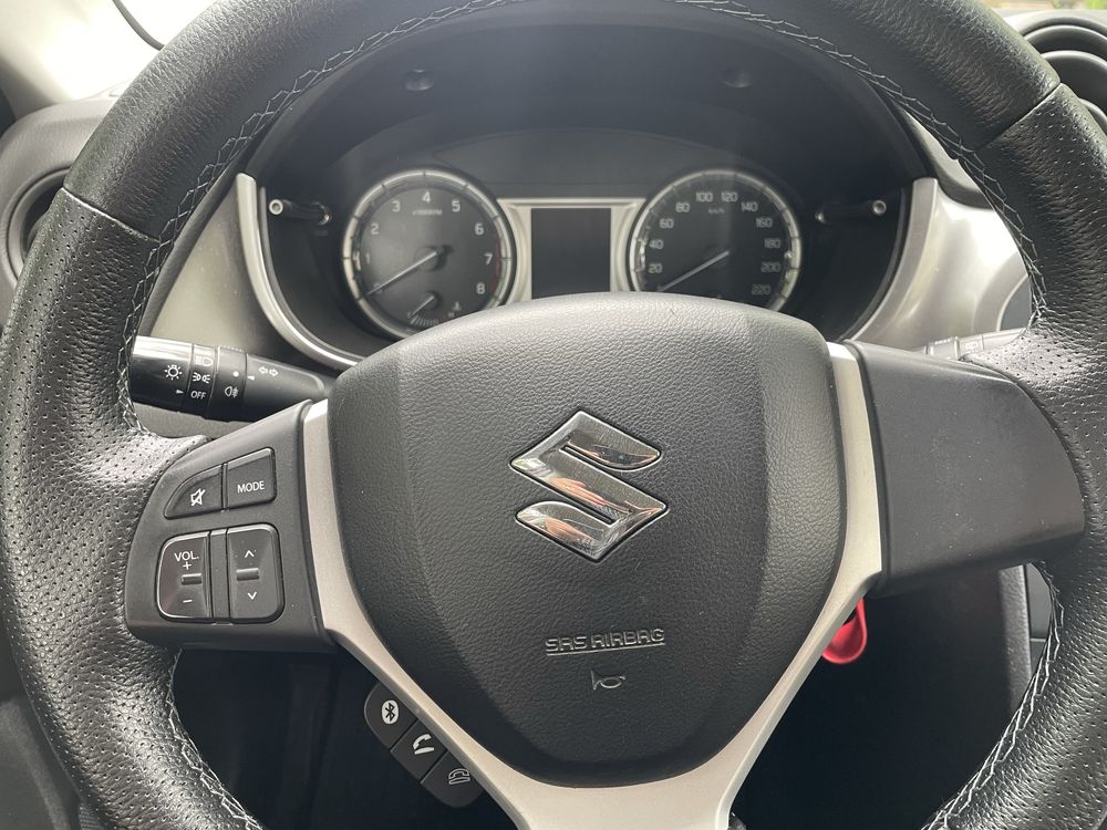 Продам Suzuki Vitara 2019 года идеал по хорошей цене