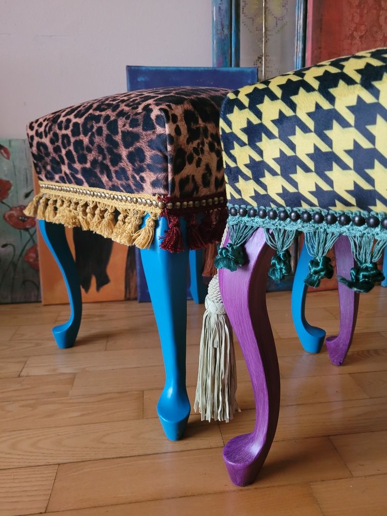 Pufy, podnóżki vintage w stylu boho