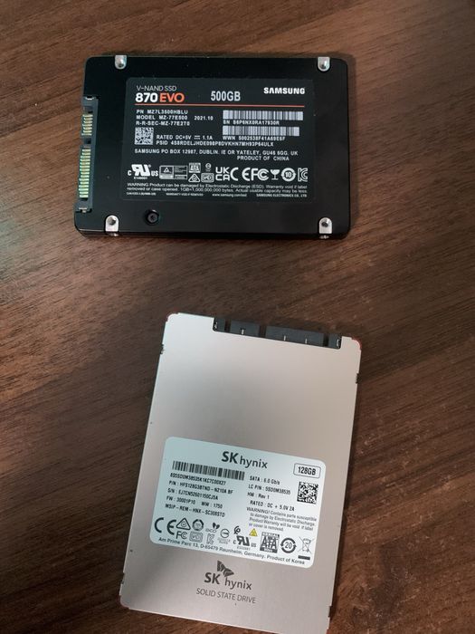 SSD 2.5 512gb/ / SSD 2.5 120gb