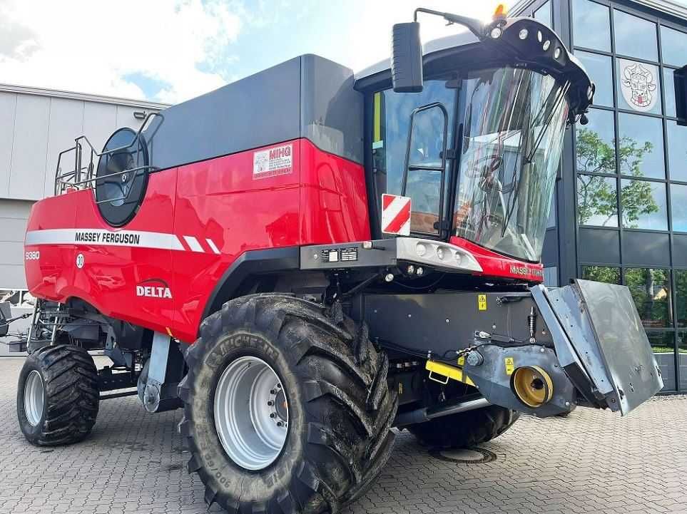 Kombajn Massey Ferguson 9380