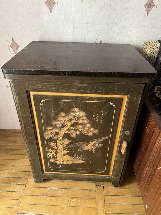 Швейна машинка старовинна