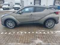 Toyota CHR Hybryda - wynajem samochodów