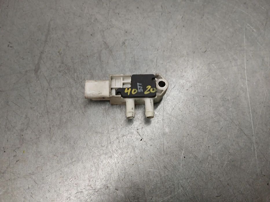 Sensor genérico NISSAN NV300 Combi (X82)