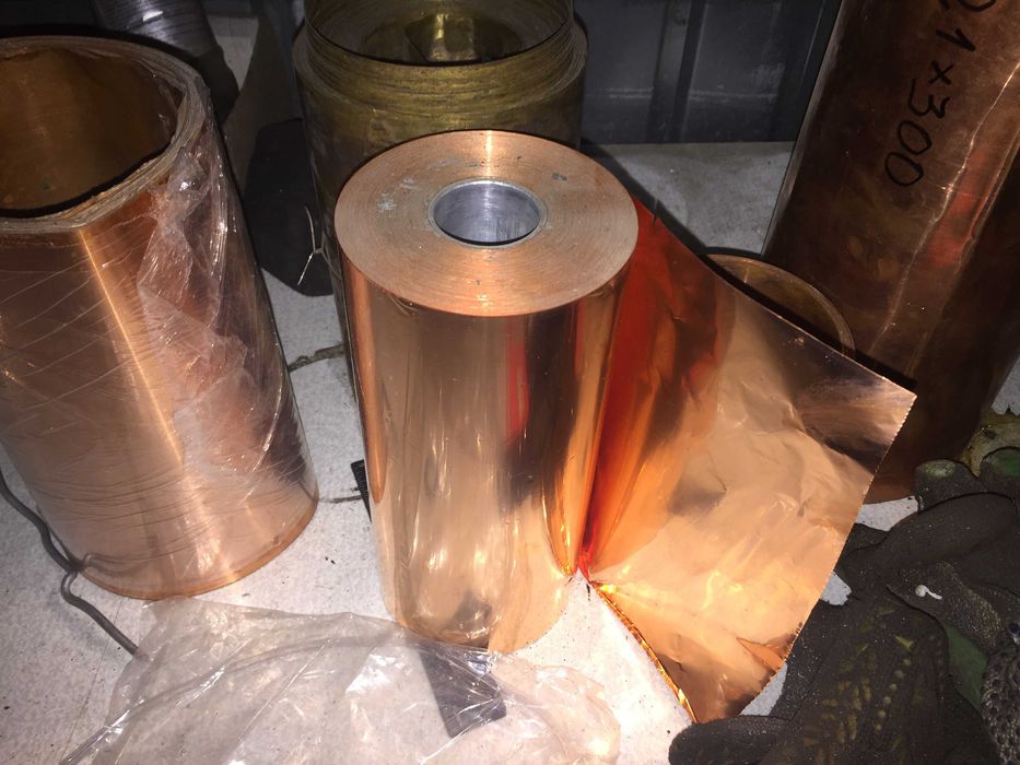 латунный круг 2,5-200мм ЛС59 Л63 латунні листи латунь прутки Відрізаєм