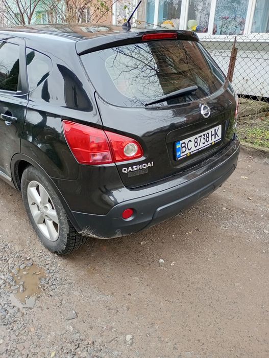 Продам автомобіль в хорошому стані деталі по телефону