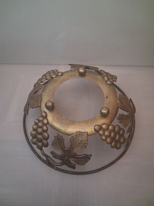 Antiga Fruteira em Bronze Trabalhada