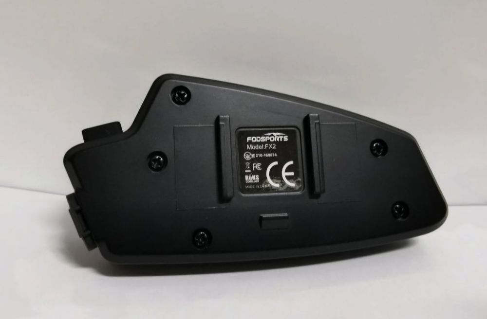 2- Auriculares/ Intercomunicadores Bluetooth C/ Rádio/ Motard ( NOVO )