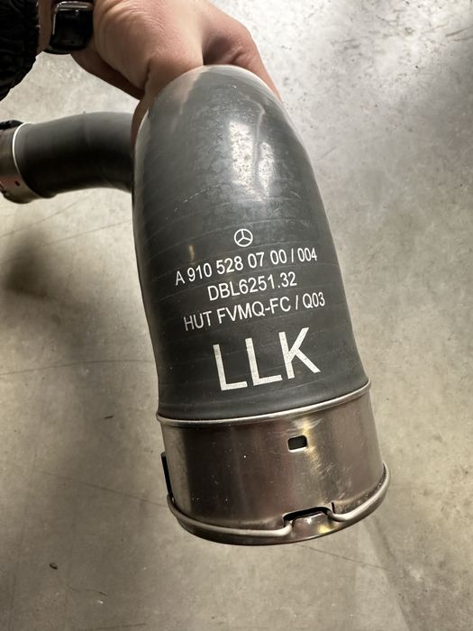 Патрубок шланг 910 интеркулера 2. OM651 спрінтер Sprinter W910 W907