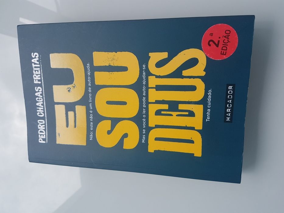 Livro - "Eu sou Deus"