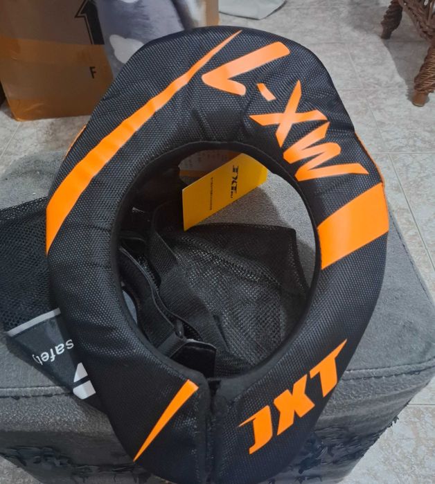 Proteçao de pescoço para ciclista