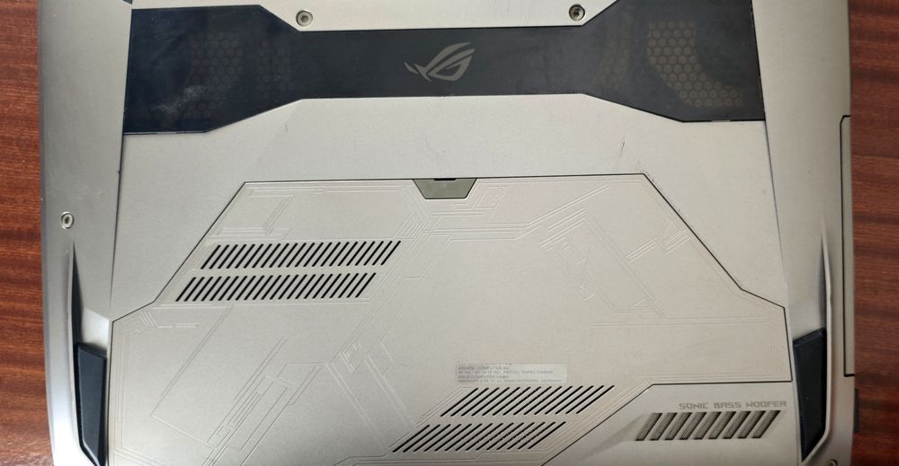 ASUS ROG 19 " 32 Gb RAM